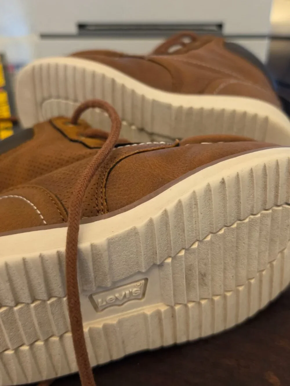 Levi's Kids 7Y Unisex MOC toe boot brown/tan